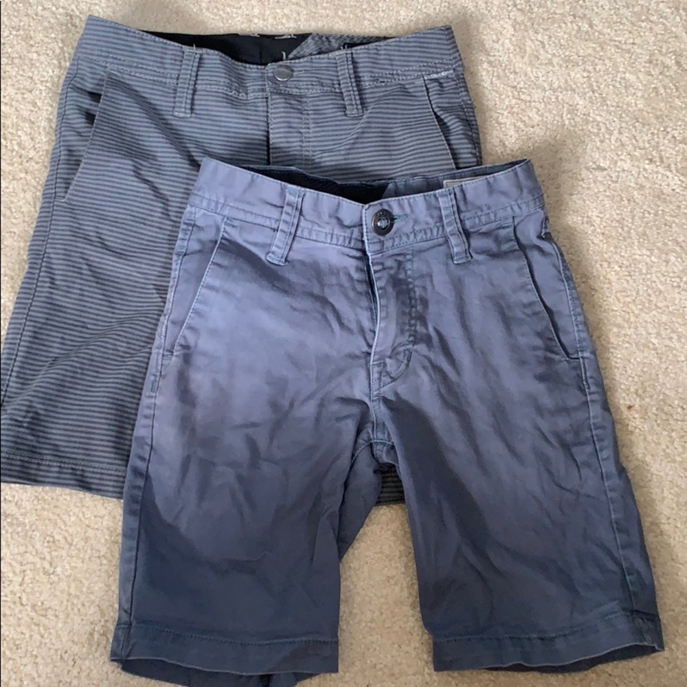 Volcom shorts